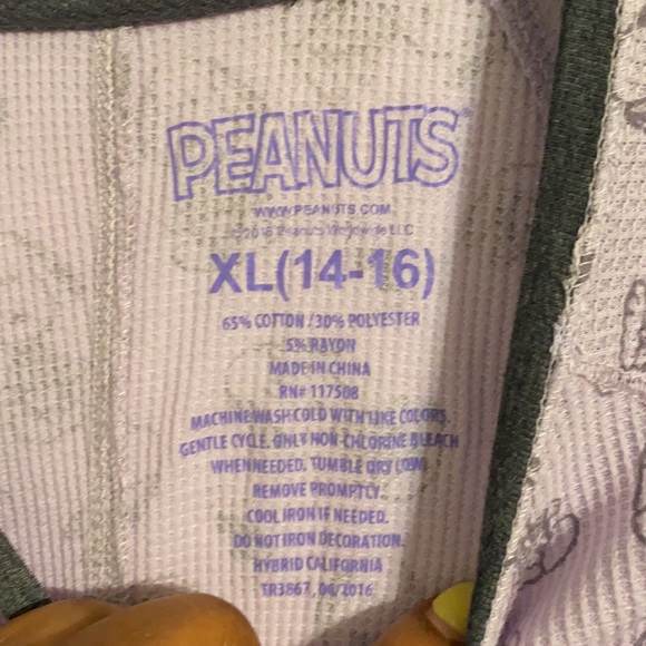 Snoopy Halloween Shirt - Picture 2 of 3